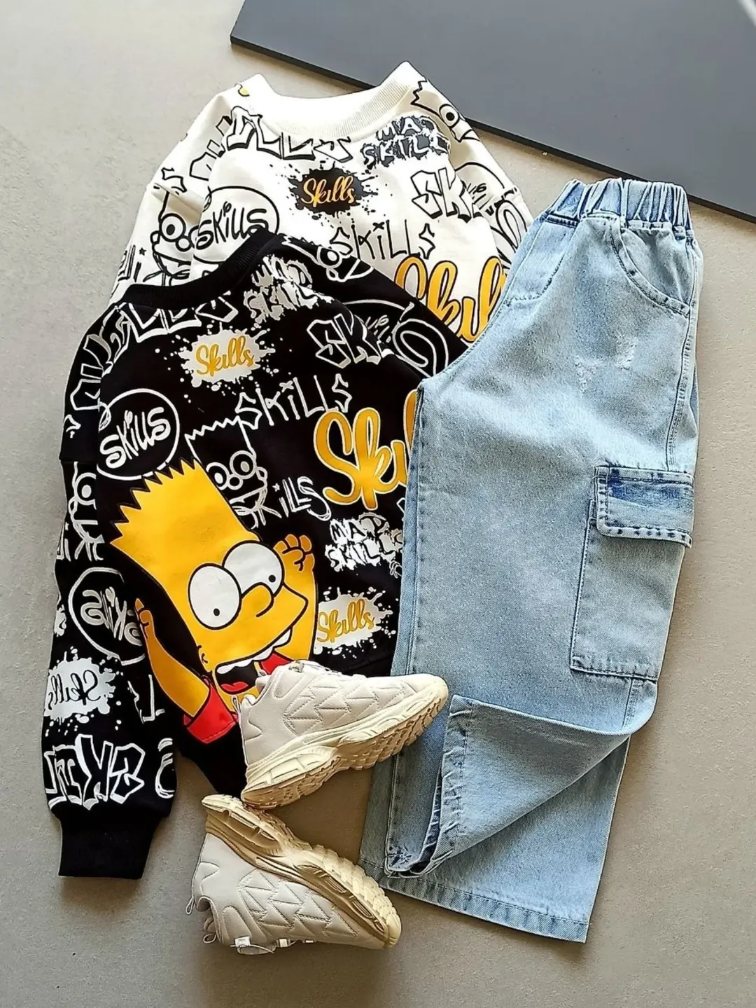 ست بلوز دورس  و شلوار جین جذاب دخترونه و پسرونه